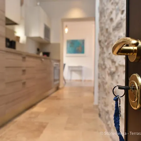 Tdr - Fabulous - 5 Stars Terrace - 4pax Old Town Apartmán