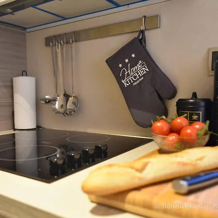 Tdr - Fabulous - 5 Stars Terrace - 4pax Old Town Apartmán *