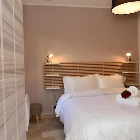 Tdr - Fabulous - 5 Stars Terrace - 4pax Old Town Apartment